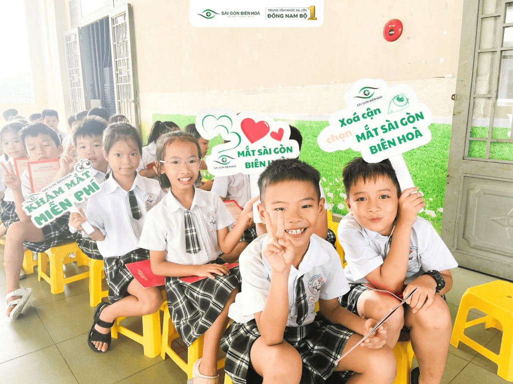 Bệnh viện Mắt Sài Gòn Biên Hòa đồng hành cùng học sinh, bảo vệ thị lực và phòng ngừa cận thị học đường