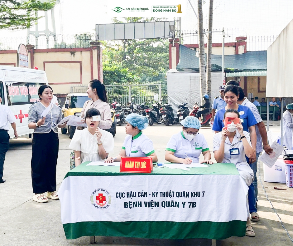 Bệnh viện Mắt Sài Gòn Biên Hòa lan tỏa thông điệp “Vì sức khỏe cộng đồng” đến đội ngũ y tế Bệnh viện Trung ương 2