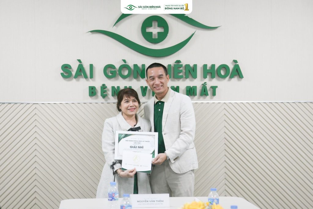 ĐD CKI Nguyễn Cẩm Hằng đạt giải nhì về chuyên đề thực hành tốt 5S tại BV Mắt Sài Gòn Đồng Tháp