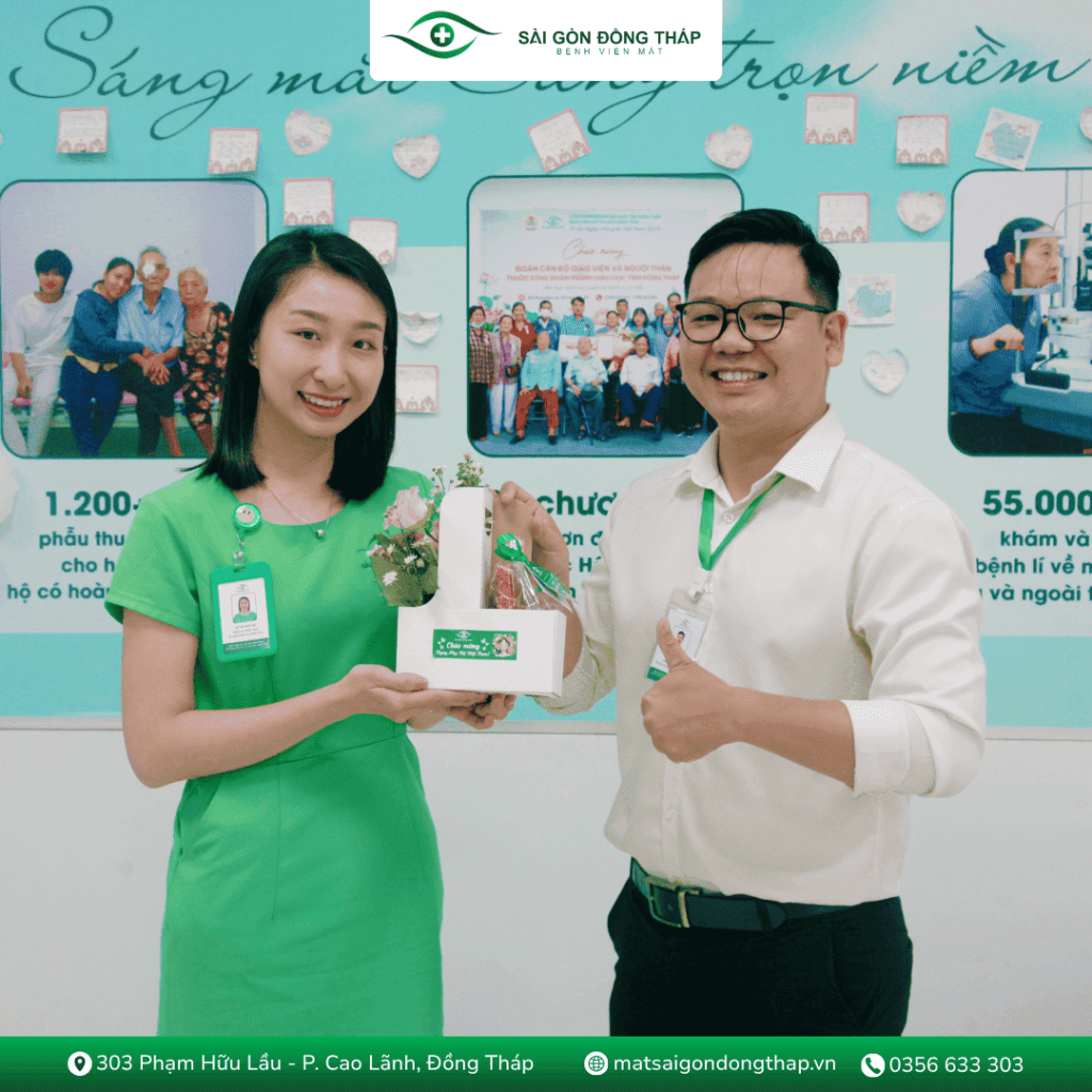 Trao quà, trao yêu thương – lan tỏa niềm vui ngày Phụ nữ Việt Nam 20/10